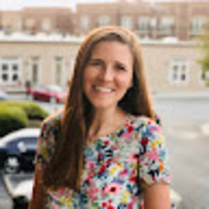 Meet your Posher, Elise